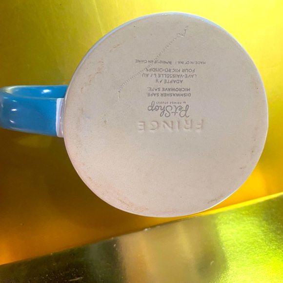 DOG LOVERS FRINGE PET SHOP MUG MICROWAVE & DISHWASHER SAFE by FRINGE STUDIOS - Picture 8 of 9